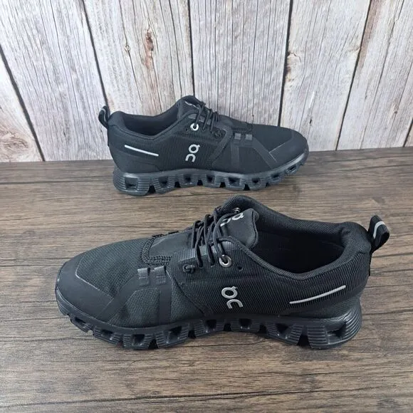 On Cloud 5 Waterproof Slip On Black Bungee Running Sneaker Women's Sz 5.5 (VGC)