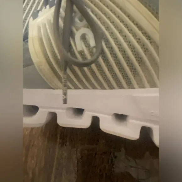 ON Cloudswift Women's Running Shoes - Gray and White