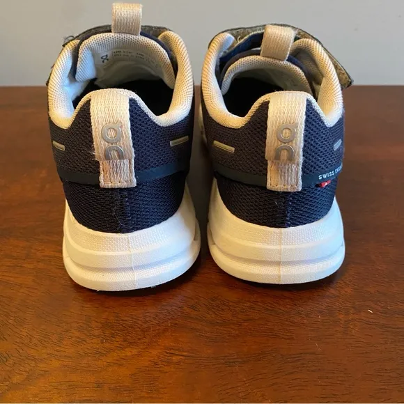 On Running Blue and White Sneakers with Velcro On Cloud