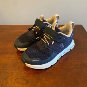 On Running Blue and White Sneakers with Velcro On Cloud
