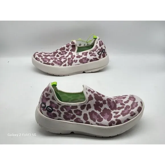 OOFOS OOMG Eezee Womens Rose Leopard Oofoam Slip On Shoes Sneakers Wom 6 EU37 5