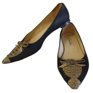 Oscar De La Renta Black Flats Retro Style Snakeskin Pointed Toe Shoes Size 38.5