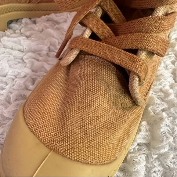 Palladium Boots In Color Peru Archive Size 9.5