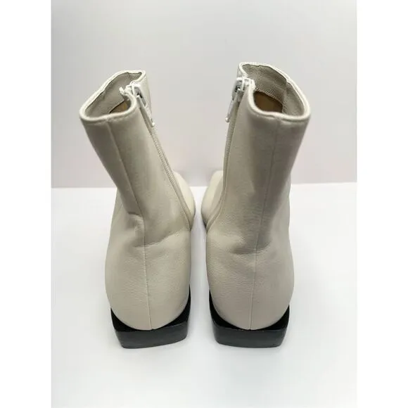 Paolo Boots Womens Size 5 Off White Leather Square Toe Side Zip Ankle Booties