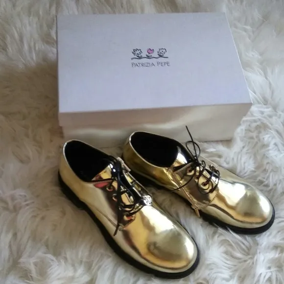 Patrizia Pepe Oxford Girls Gold Leather Derby Shoe
