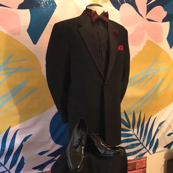 Perry Ellis Tuxedo Coat