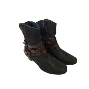 Pikolinos black and brown side zip leather boots. Size 40(9).