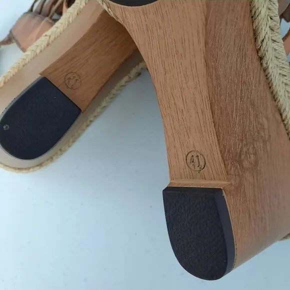 Pikolinos Gomera Brown and Tan Leather Wedge Sandals size 41