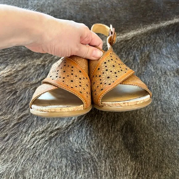 Pikolinos Wedge Slingback “Lava” Leather Sandals