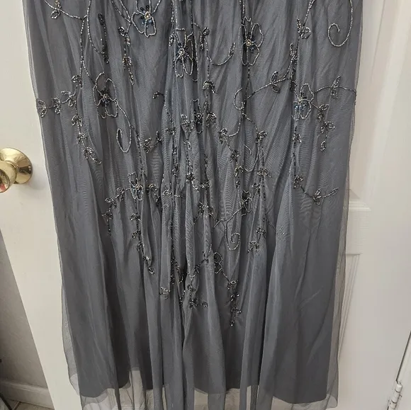 Pisarro Nights Beaded Mesh Gown SZ 14 NEW Grey Silver beads