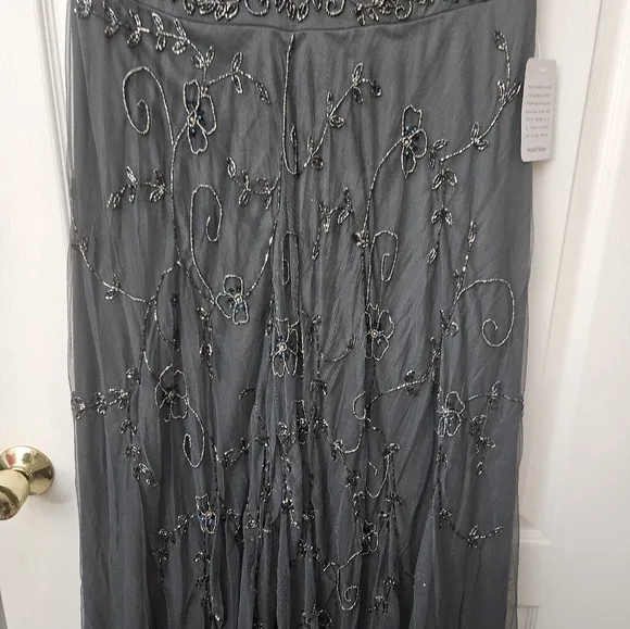 Pisarro Nights Beaded Mesh Gown SZ 14 NEW Grey Silver beads