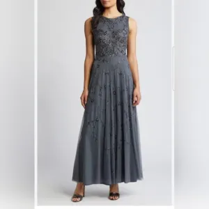Pisarro Nights Beaded Mesh Gown SZ 14 NEW Grey Silver beads