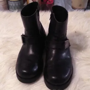 Polo leather boots
