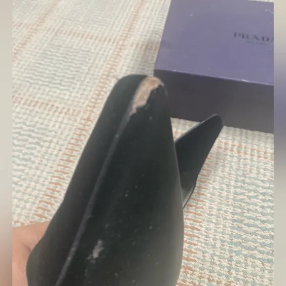 Prada Velvet Slingback Wedges 🖤 Black beauties 🖤