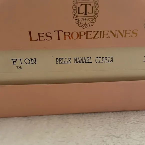 Preowned Les Tropeziennes Elegant Women's Knotted Leather Boots