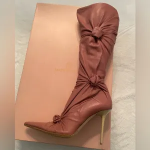 Preowned Les Tropeziennes Elegant Women's Knotted Leather Boots