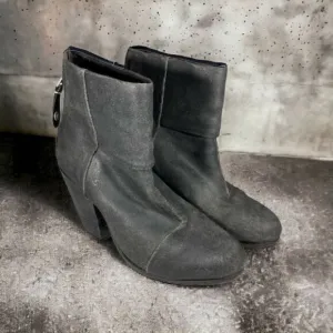 𝅺Rag &amp; Bone Authentic Distressed Black Leather Booties Sz 36 (US size 6)