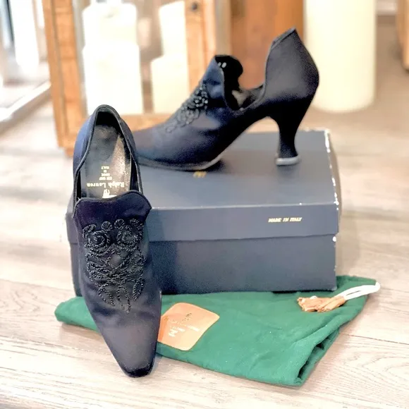 RALPH LAUREN Vintage Satin Beaded Formal Pumps