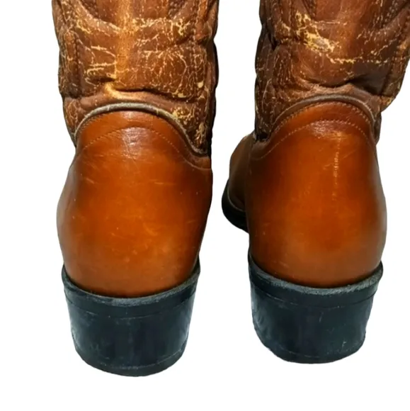 RARE Vintage Women’s Levi’s Beautiful Chocolate Leather Cowgirl Boots Size 10.5