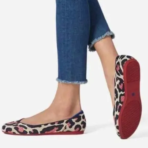 **Rare/Retired** Rothy’s Round Toe Flats in Red Cat, size 9.5