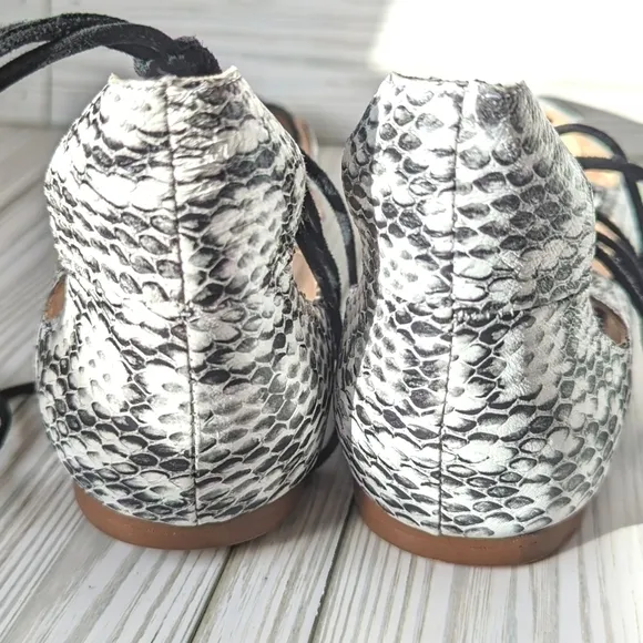 Raye Anthropologie Pointed Toe Leather Ballet Flats in White &amp; Black Python Sz 9