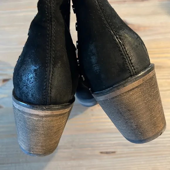 Rebels Leather Grommet Boots 6