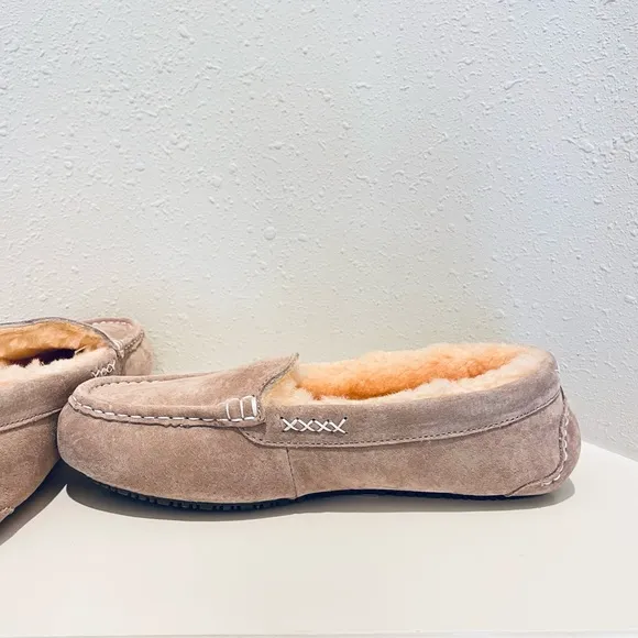Red Wing Shoes Women’s Bella Leather Fur Moccasins Slipper Size 12 NEW