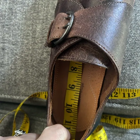 Robert Wayne  Brown Leather shoes for man