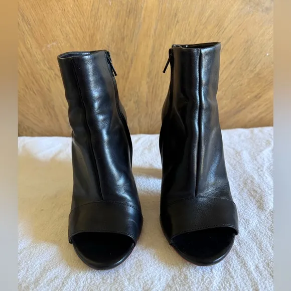 ROCHAS open toe black leather side zip block heel boots