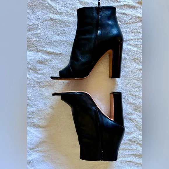 ROCHAS open toe black leather side zip block heel boots