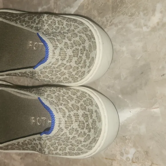ROTHYS CHEETAH PRINT SLIP ON SHOES