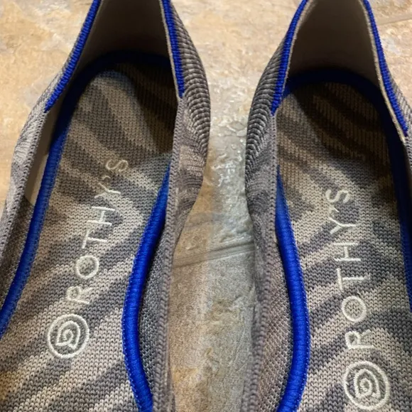 Rothy’s | Gray zebra print pointed flats size 9.5