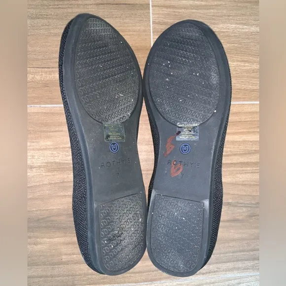 Rothy’s Maritime Navy Blue Flats Round Toe Shoes 7