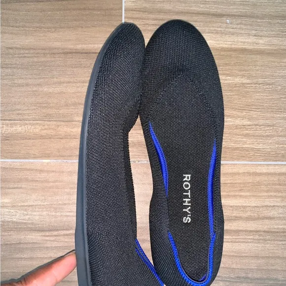 Rothy’s Maritime Navy Blue Flats Round Toe Shoes 7