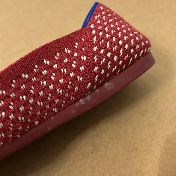 Rothy’s Red Apple Honeycomb Pointed Toe Ballet Flats Size 7