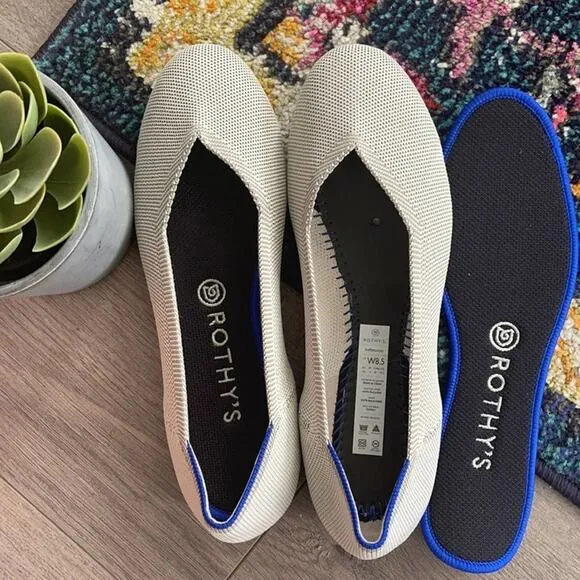 Rothys round toe size 8.5 light gray woman’s flat shoes