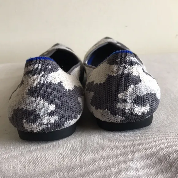 Rothy’s Size 7.5 The Point retired print Ash grey camo pointed toe flat shoe
