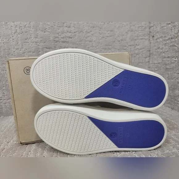 Rothy’s The Kids Unisex US 13 White Rainbow Round Toe Slip On Sneaker Shoes