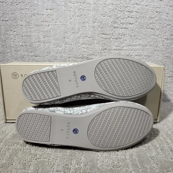 Rothys The Loafer Ivory Grey Snake Round Toe Slip on Shoes Womens Size 7.5, 8, 9