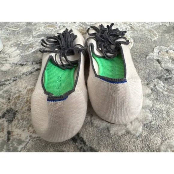 Rothy's The Merino Wool Tassel Loafer Slip On Platinum White Size 7.5
