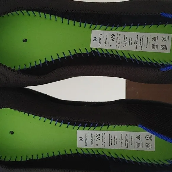 Rothy's The Point Flats Black In size 9
