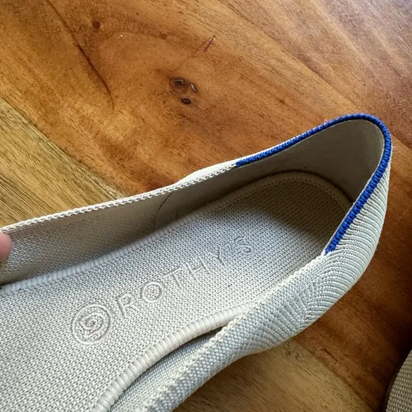 Rothy’s The Point Flats in Ecru with Leopard Sole, Size 10, Ivory Cream Light