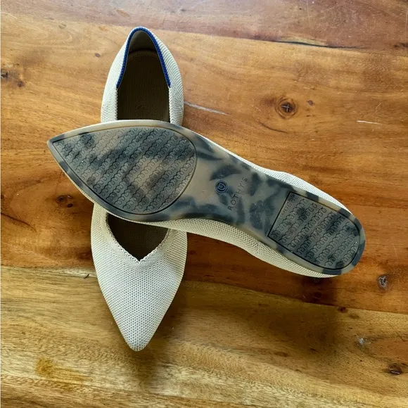 Rothy’s The Point Flats in Ecru with Leopard Sole, Size 10, Ivory Cream Light