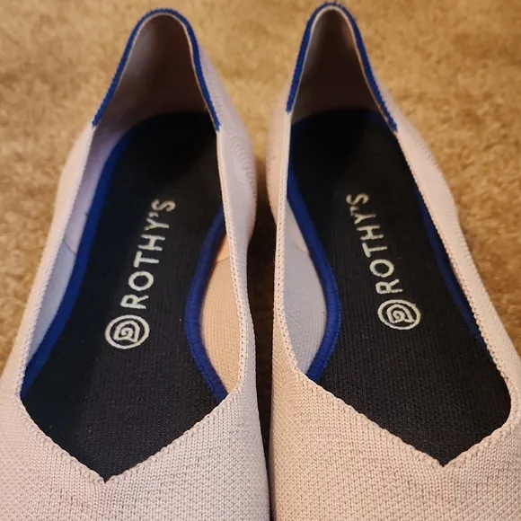 Rothy's The Pointed Pink Petal Blush Flat