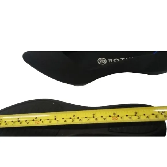 Rothy's The Pointed Toe Black Solid Ballet Flats Shoes Size US 7.5
