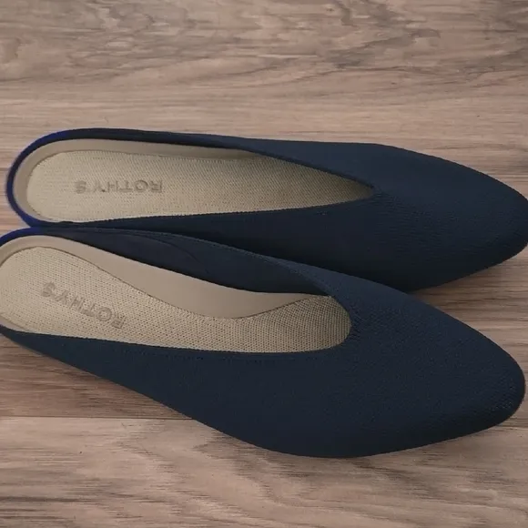 Rothy's Women's Navy Flats