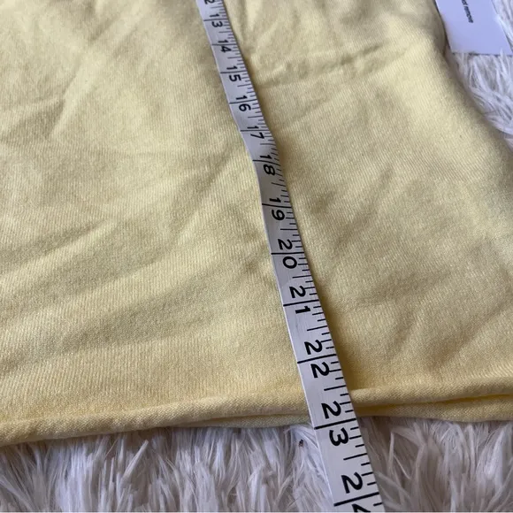 Rumored Banana Yellow Everyday Sweater XS – Soft Luxe Minimalist Knit NWT