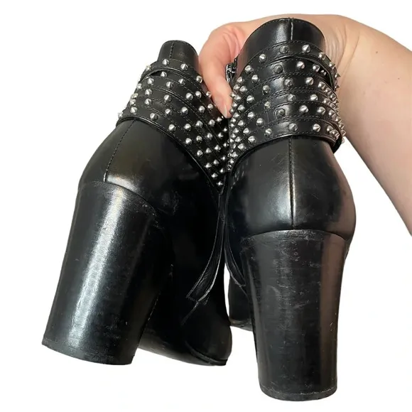 Saint Laurent YSL French 85 Studded Ankle Booties Size EU 37 US 7 Calfskin Boots