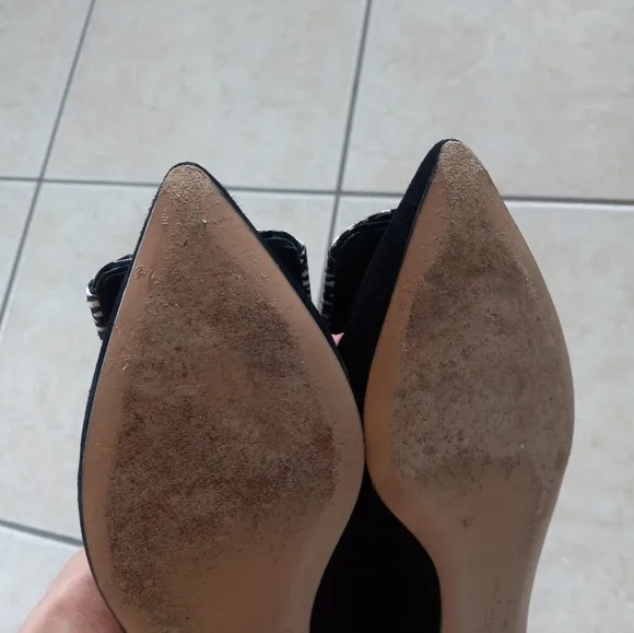 Salvatore Ferragamo Black Suede Pointed Toe Bow Snakeskin Flats 7.5US