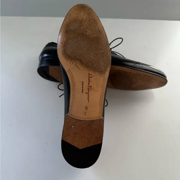 Salvatore Ferragamo Men's Black Leather Shoes 9